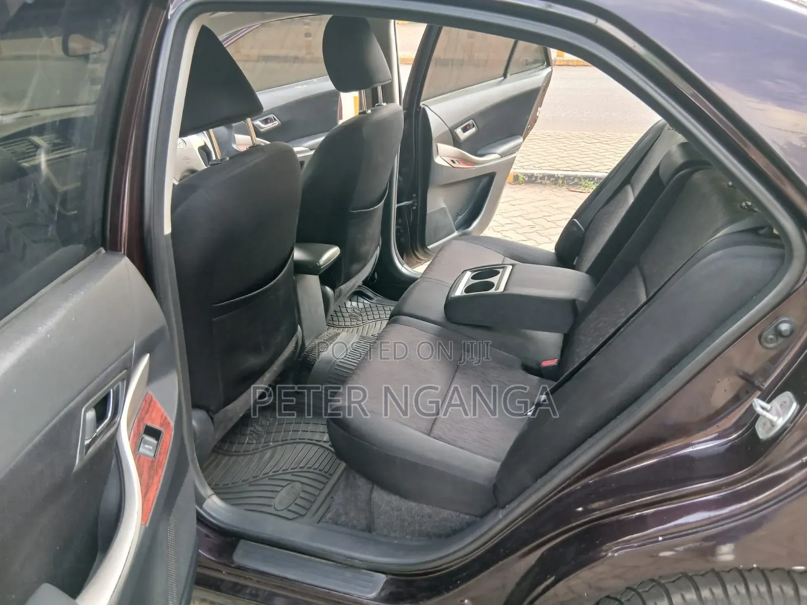 Toyota Allion 2013 Maroon