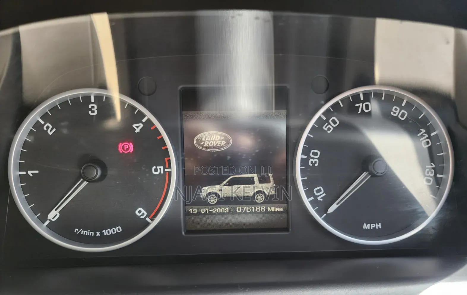 Land Rover Discovery 2010 Gray