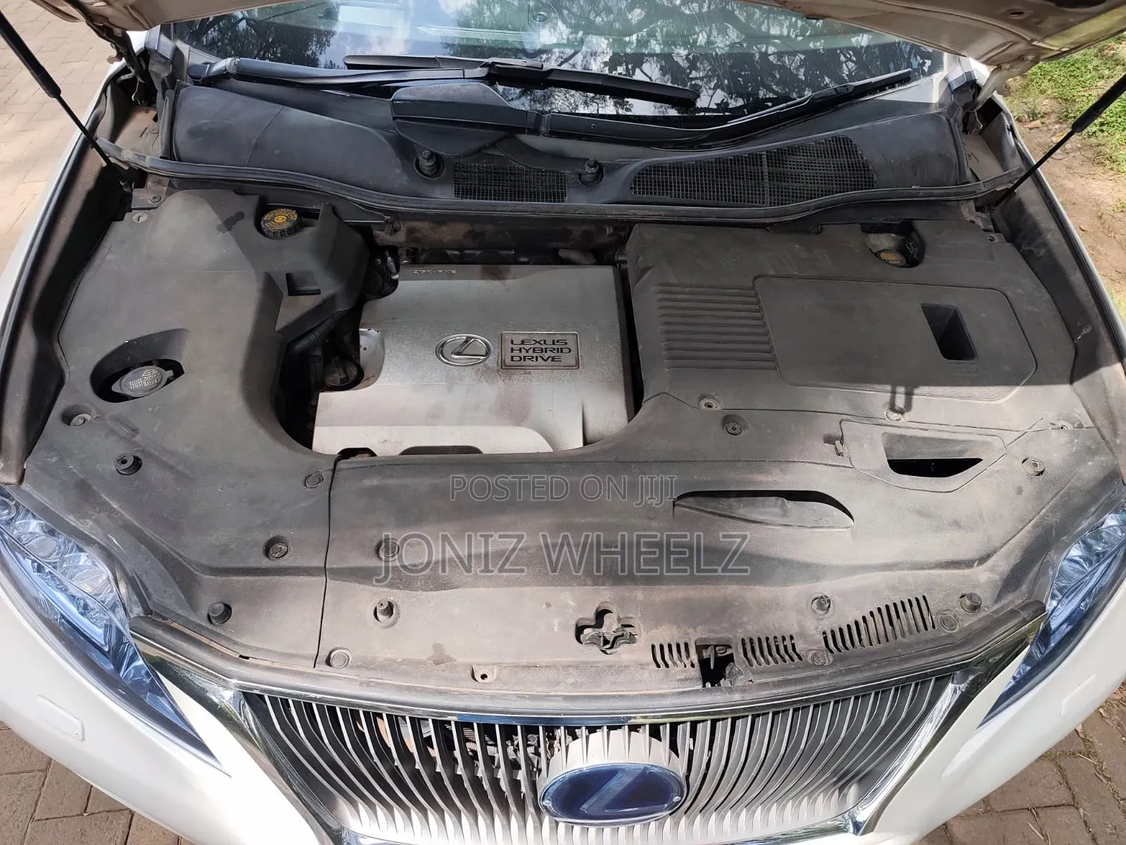 Lexus RX 450H FWD 2012 White