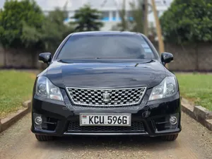 Toyota Crown 2012 Black