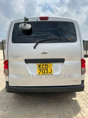 Nissan NV200 2009 Silver