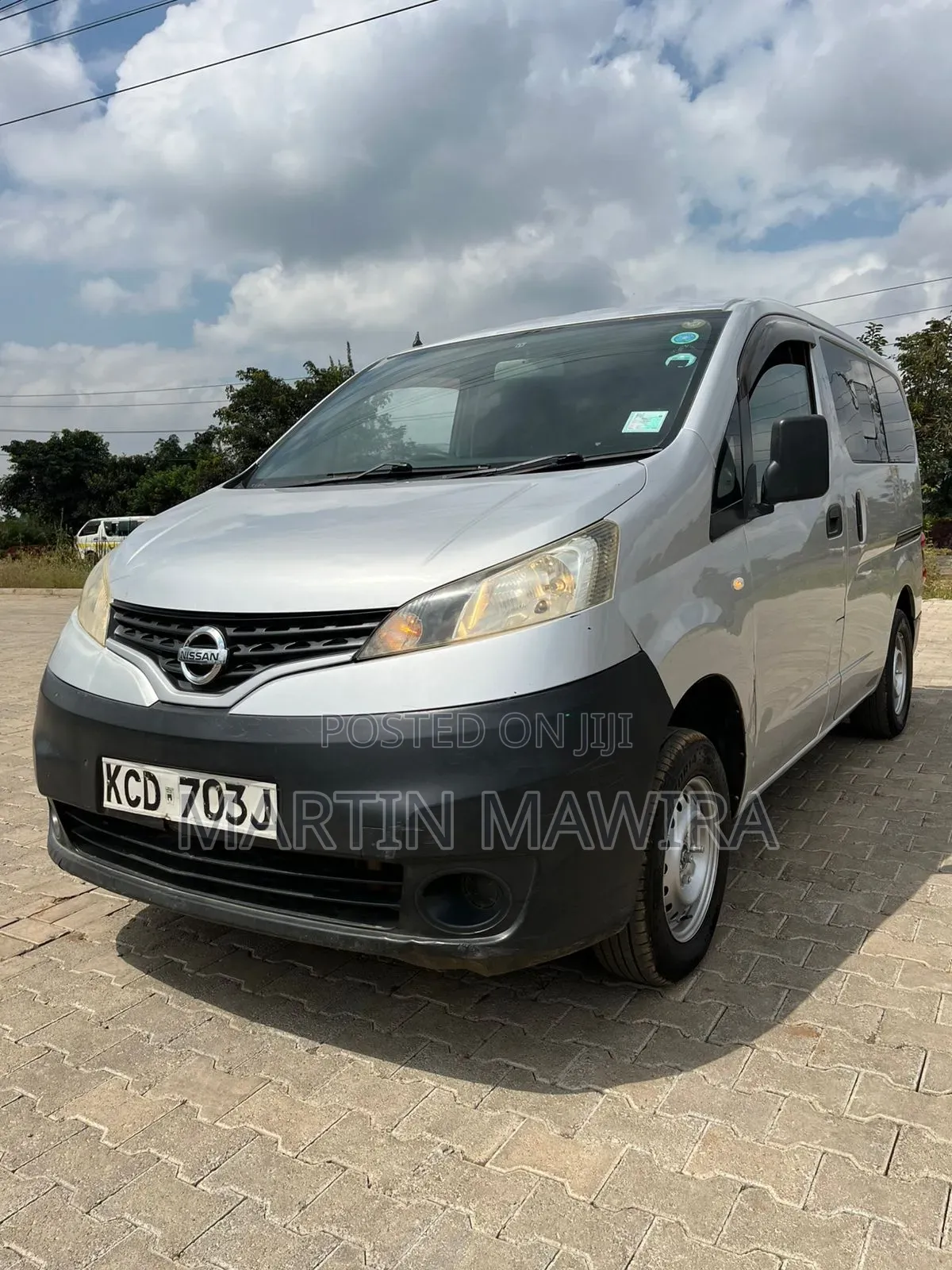 Nissan NV200 2009 Silver