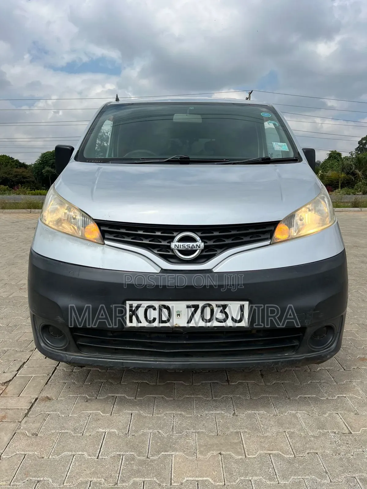 Nissan NV200 2009 Silver