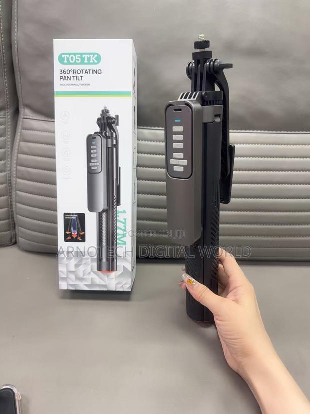 T05 Tk 360° Rotating Pan Tilt Selfie Stick Tripod - thumbnail 2