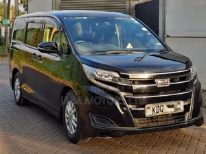 Toyota Noah 2018 Black