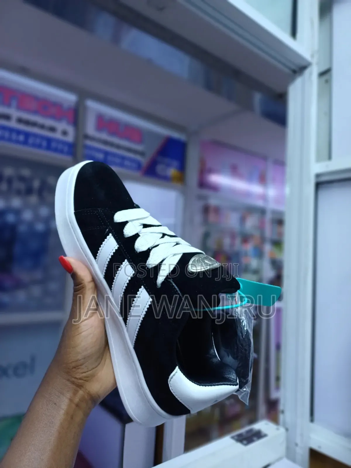Adidas Campus