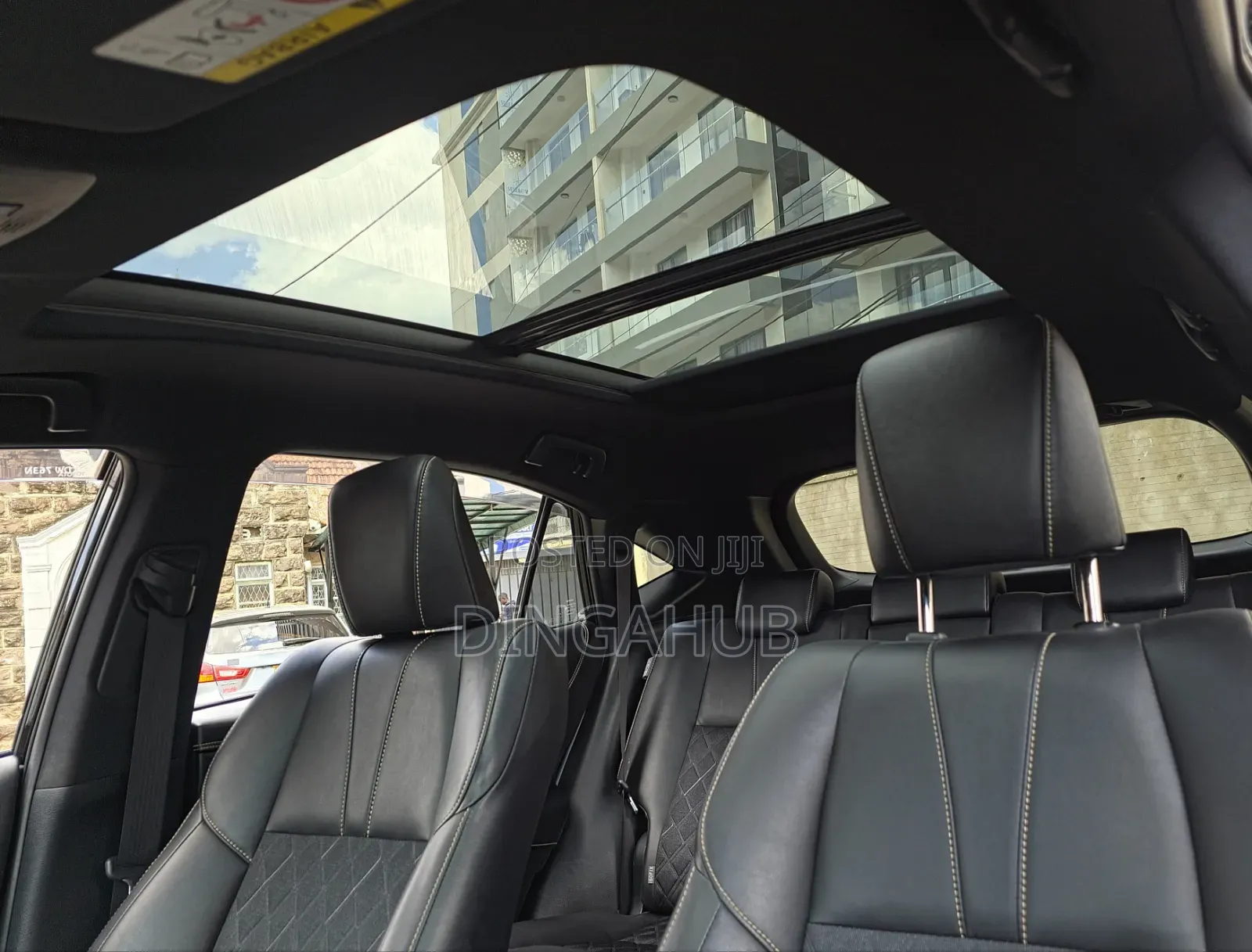 Toyota Harrier 2.0 2018 Black