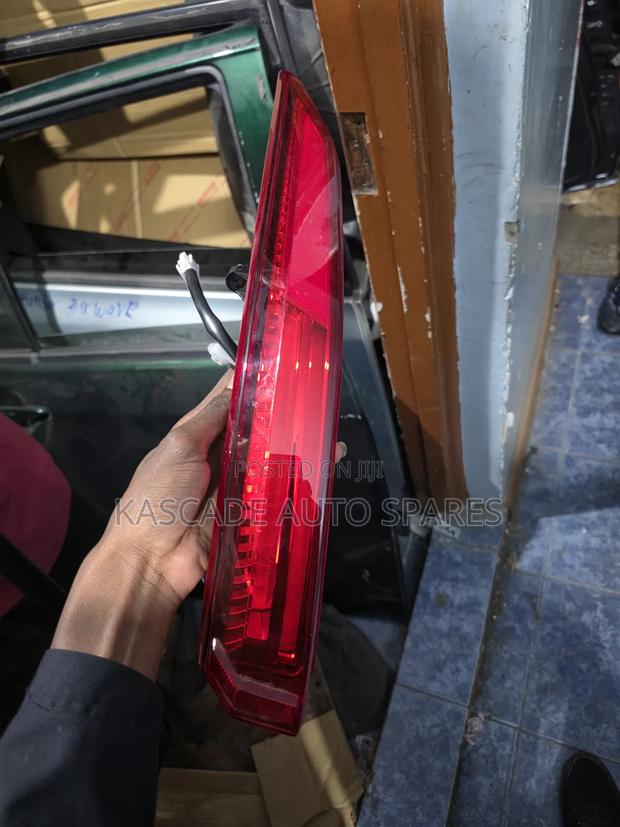 Taillight Toyota Harrier New Model 2020 +