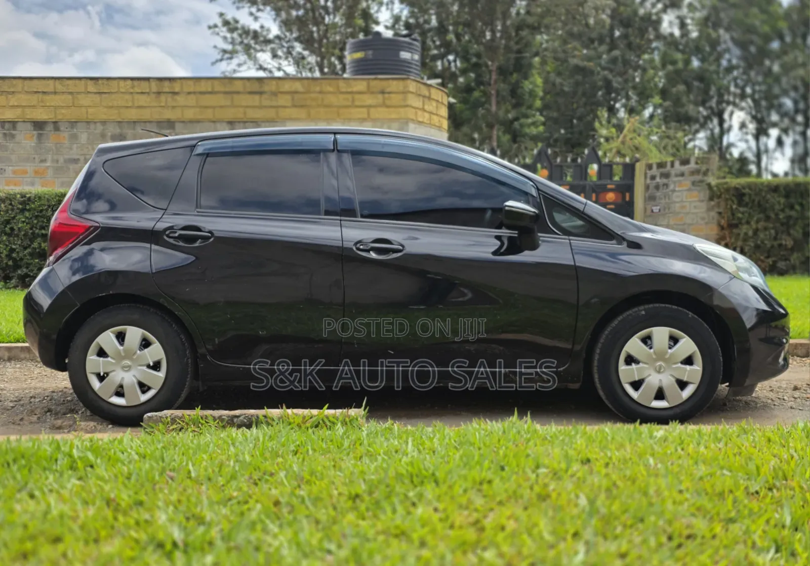 Nissan Note 2016 Black