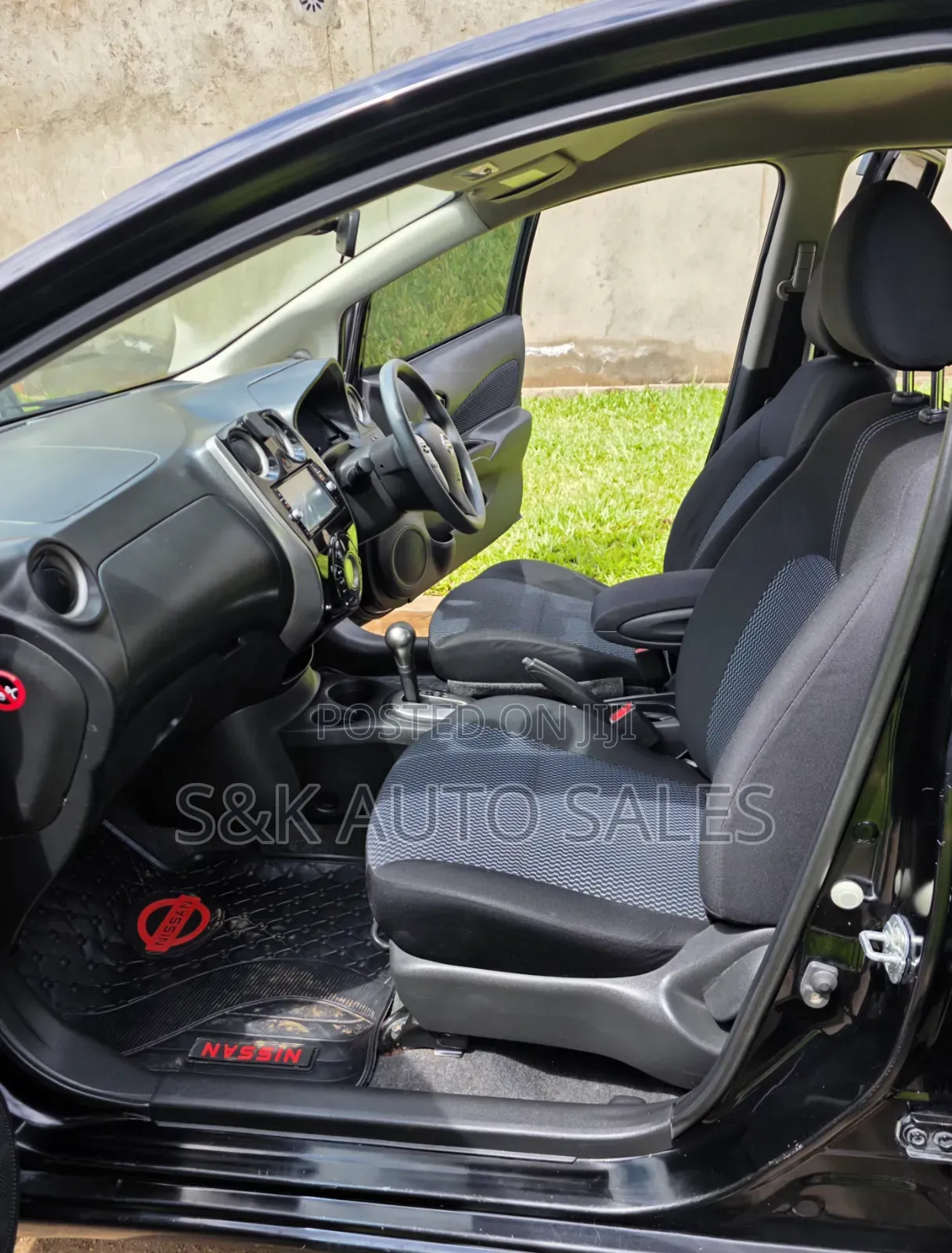 Nissan Note 2016 Black