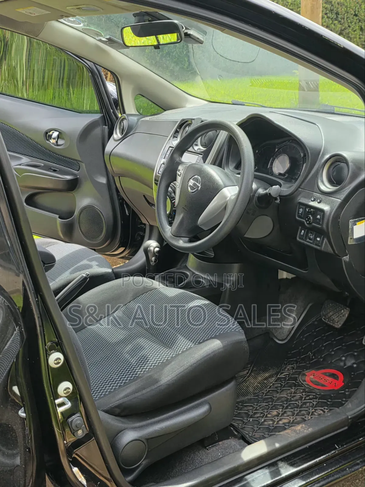 Nissan Note 2016 Black