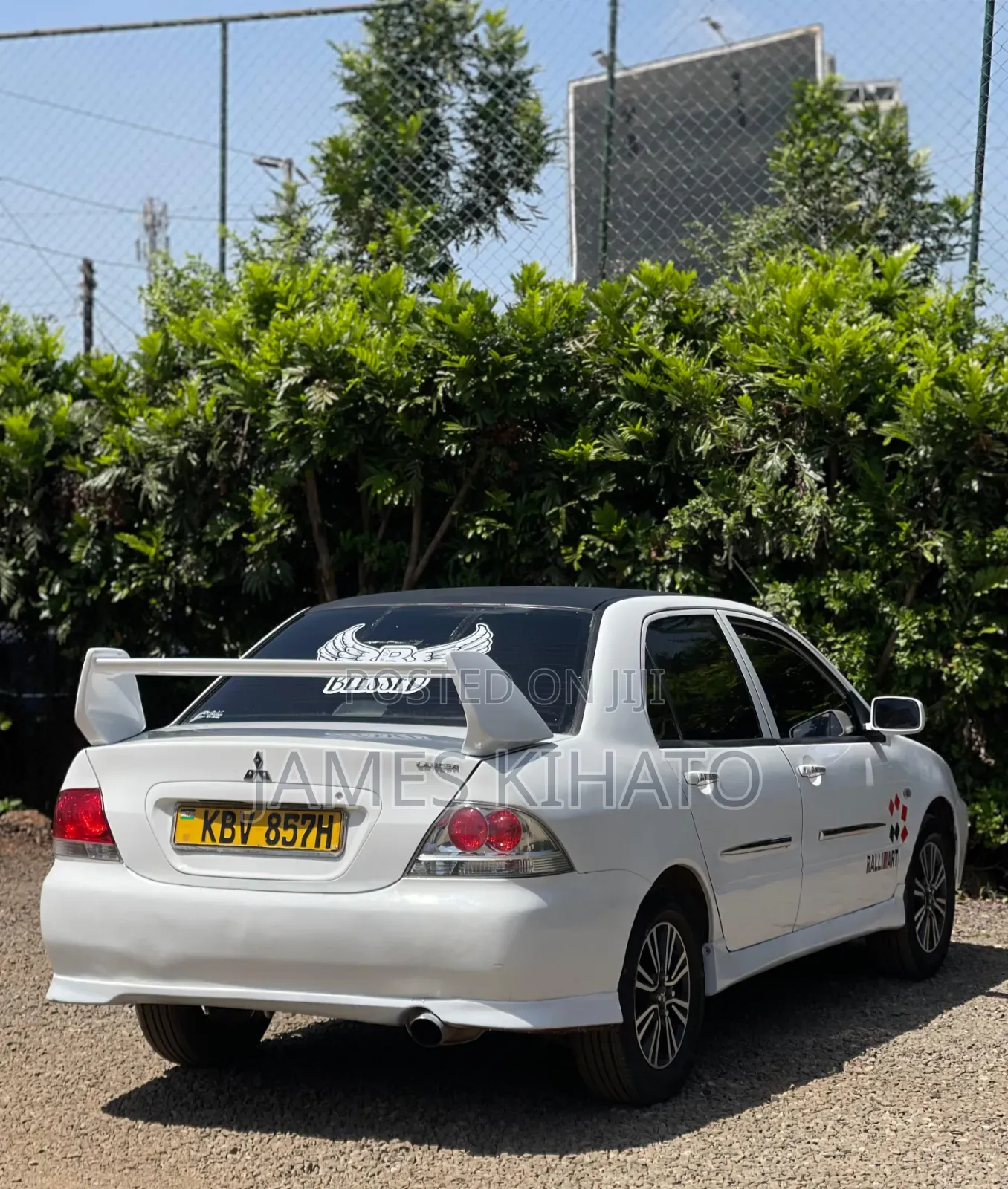 Mitsubishi Lancer 2006 White