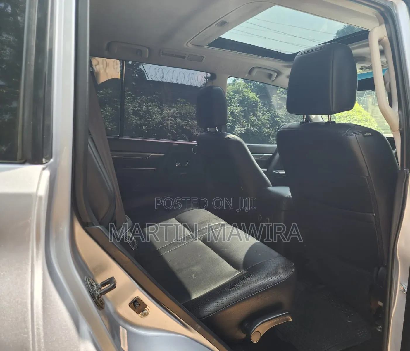 Mitsubishi Pajero 2010 Silver