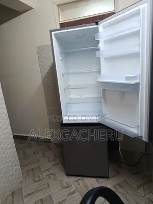 268 Litre Hisense Fridge With Bottom Freezer