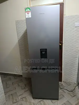 268 Litre Hisense Fridge With Bottom Freezer