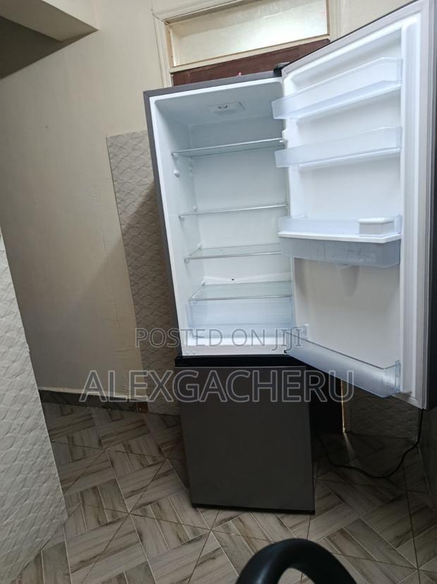 268 Litre Hisense Fridge With Bottom Freezer - thumbnail 4
