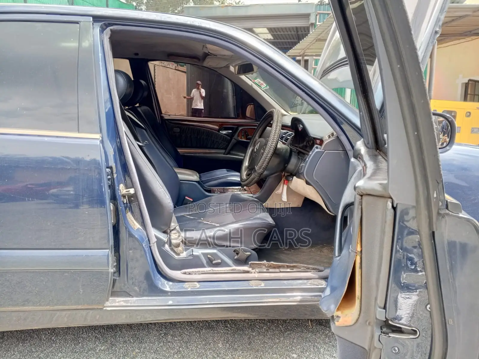 Mercedes-Benz E350 2000 Blue
