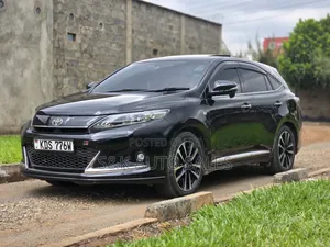 Toyota Harrier 2019 Black