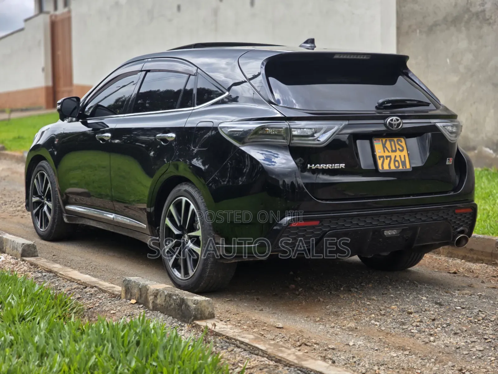 Toyota Harrier 2019 Black