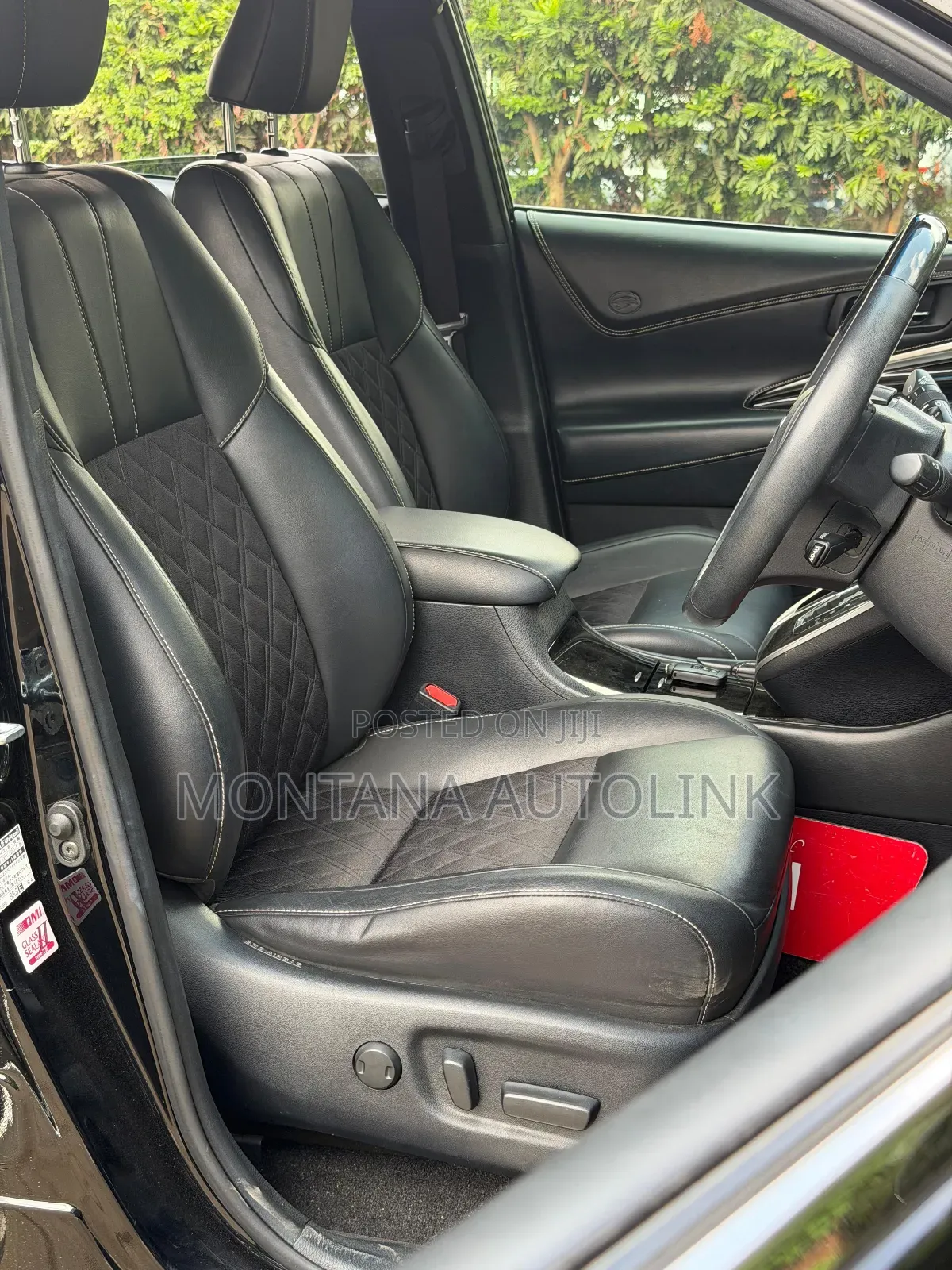Toyota Harrier 2.0 2019 Black