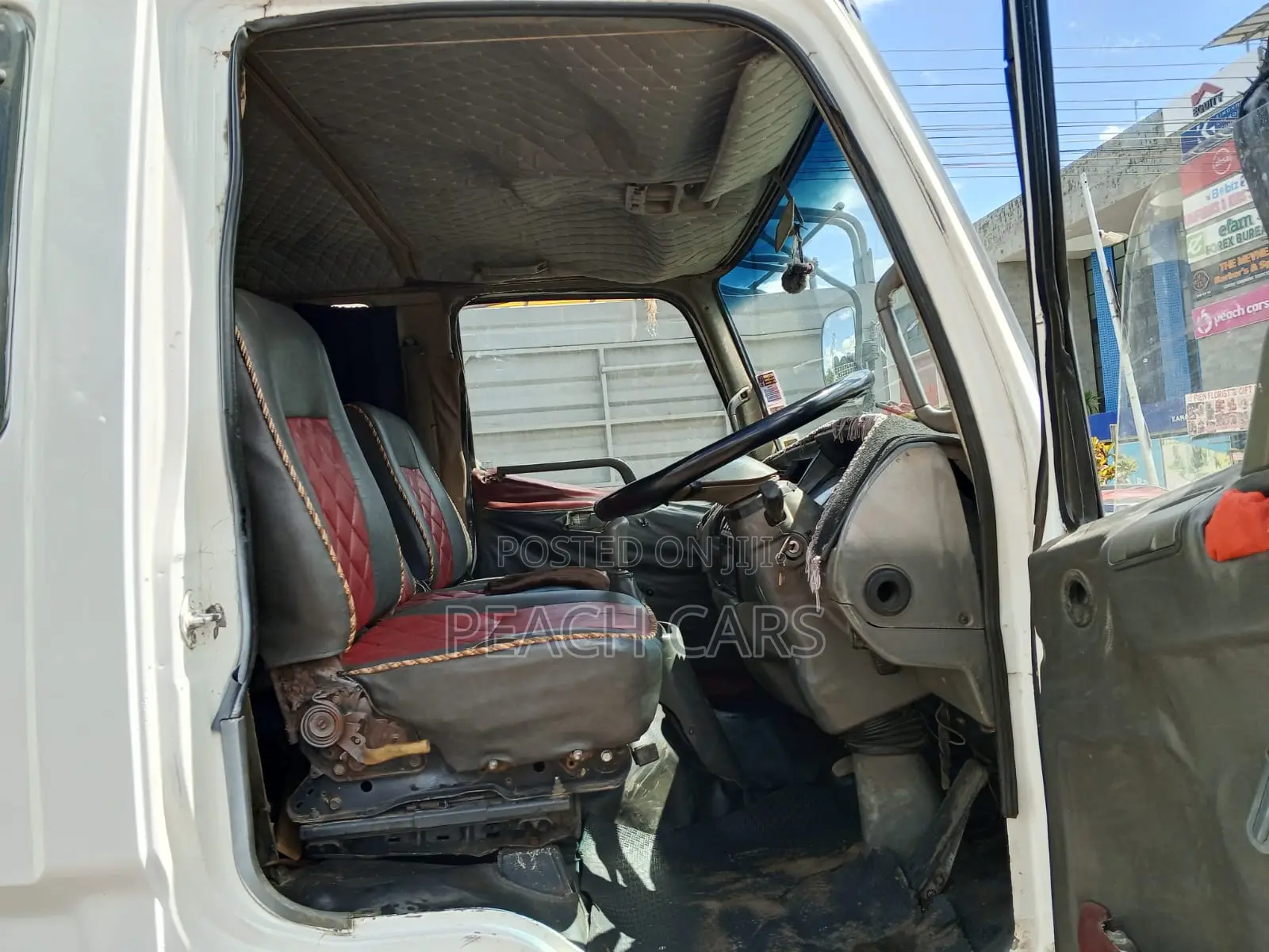 Mitsubishi Fn617 2008