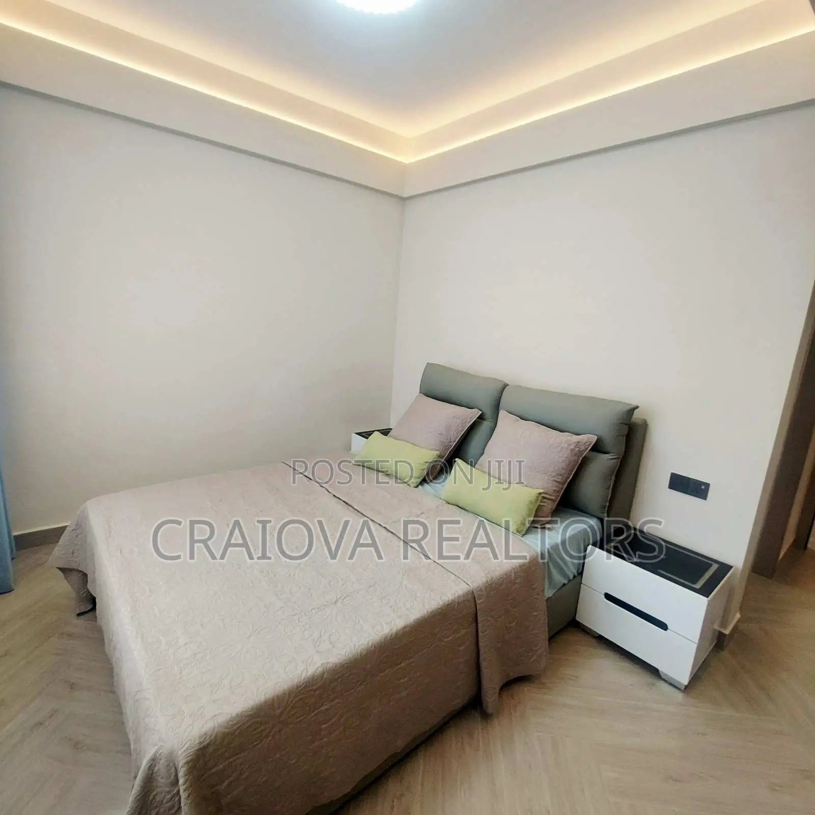 3bdrm Apartment in Hotel 67 Area for sale