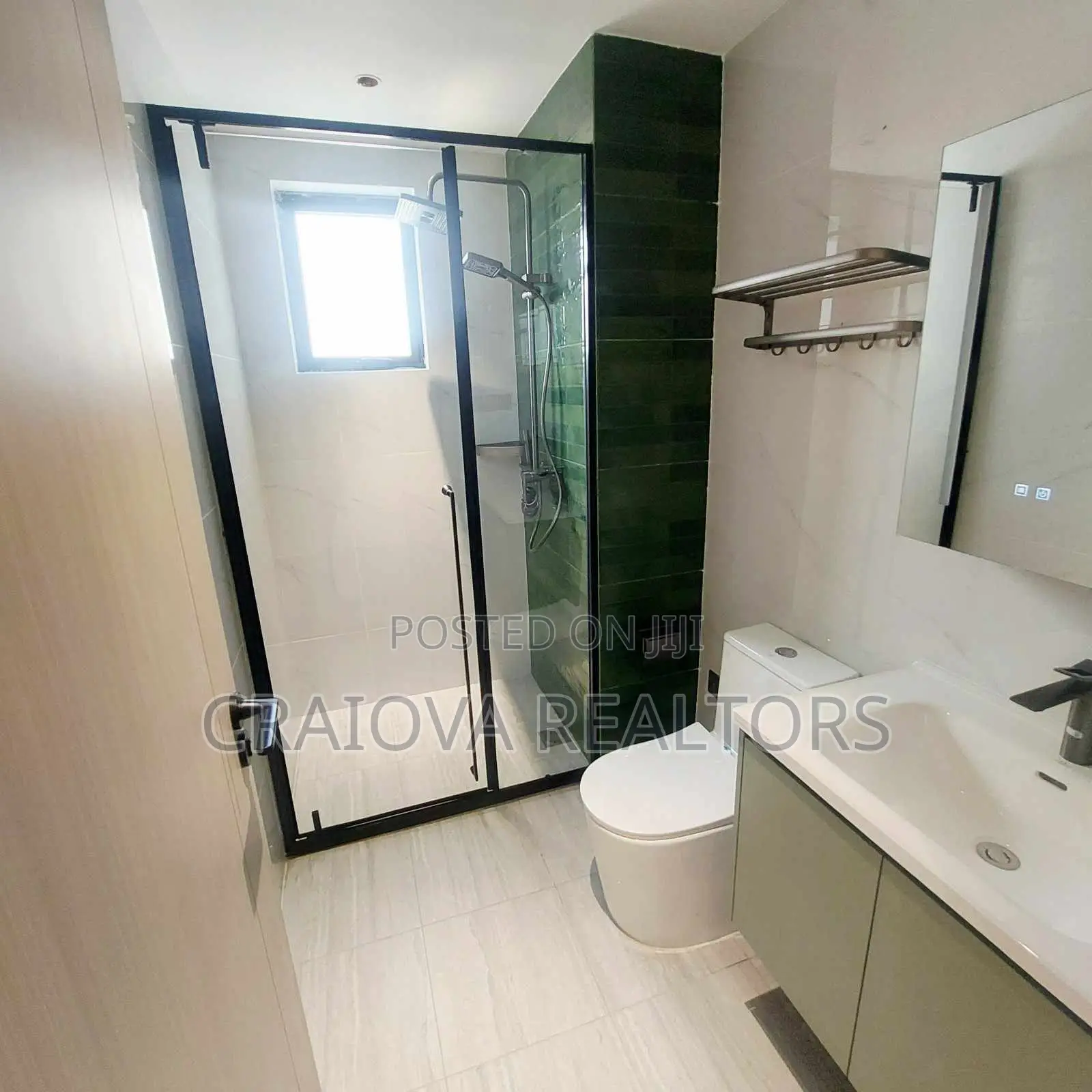 3bdrm Apartment in Hotel 67 Area for sale