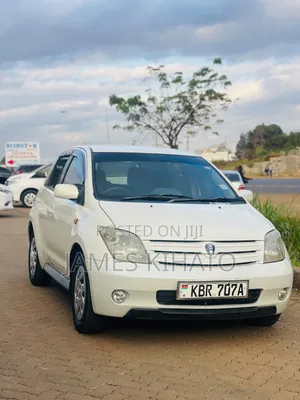 Toyota IST 2006 White
