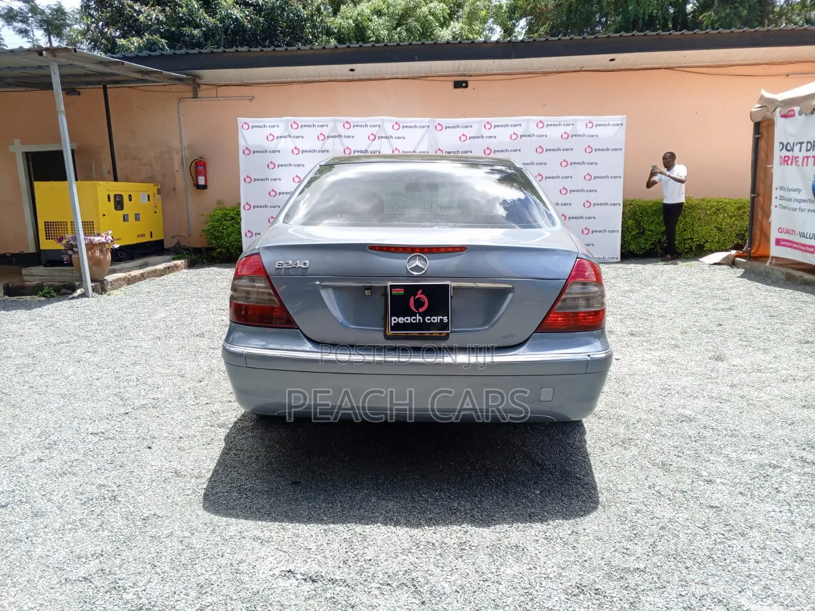 Mercedes-Benz E240 2002 Blue