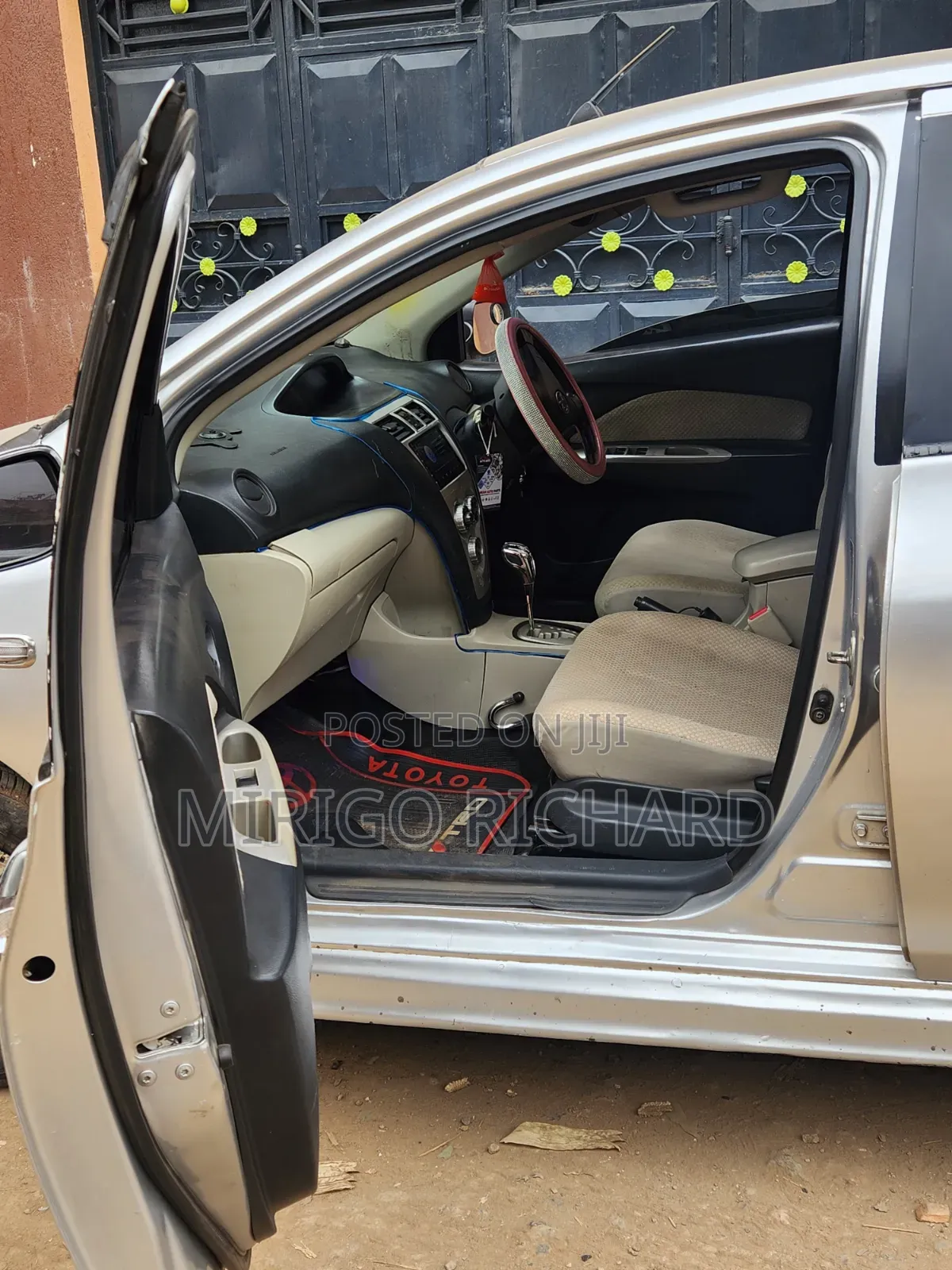 Toyota Belta 2007 Silver