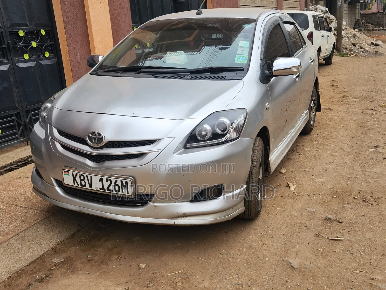 Toyota Belta 2007 Silver