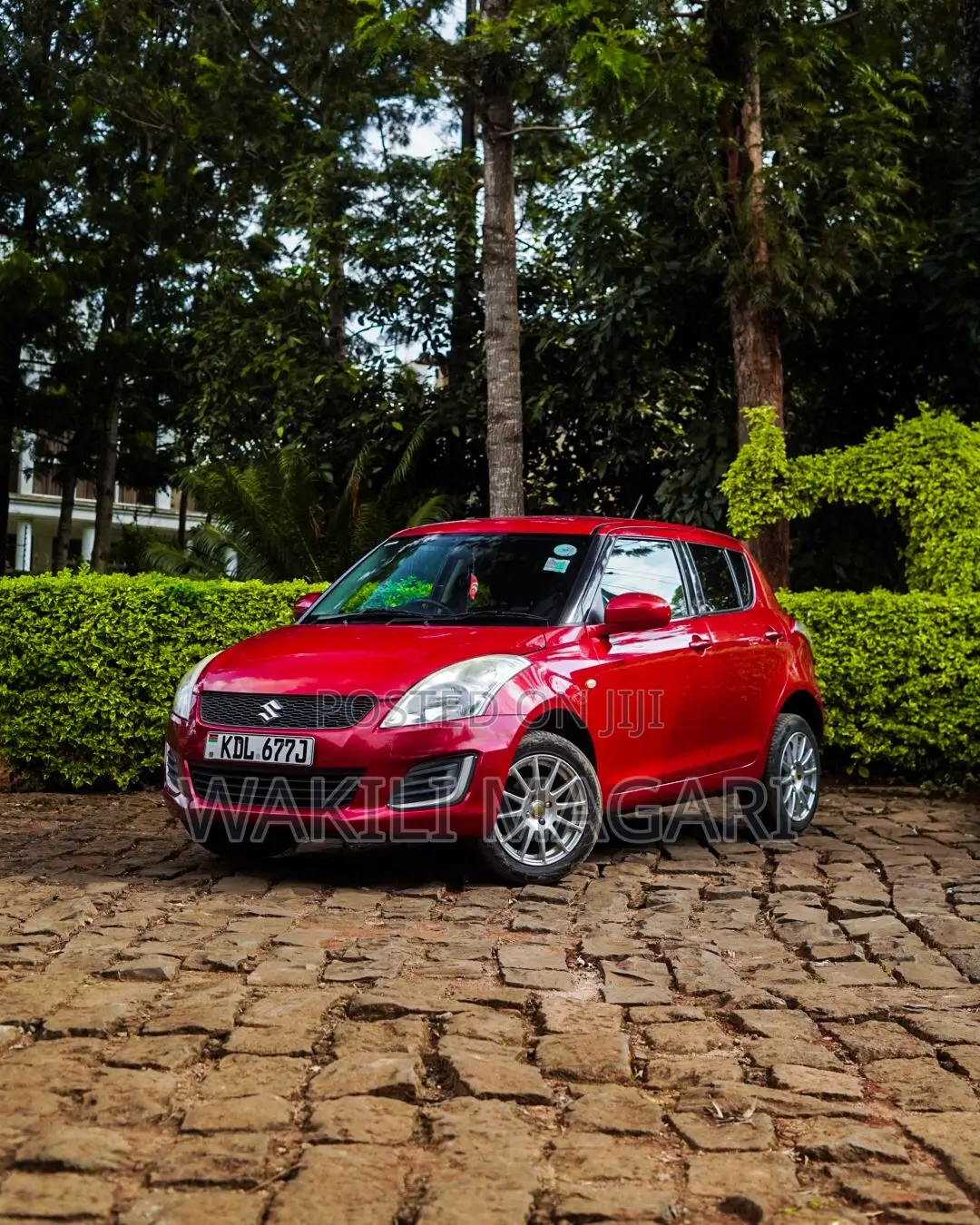Suzuki Swift 2015 Red