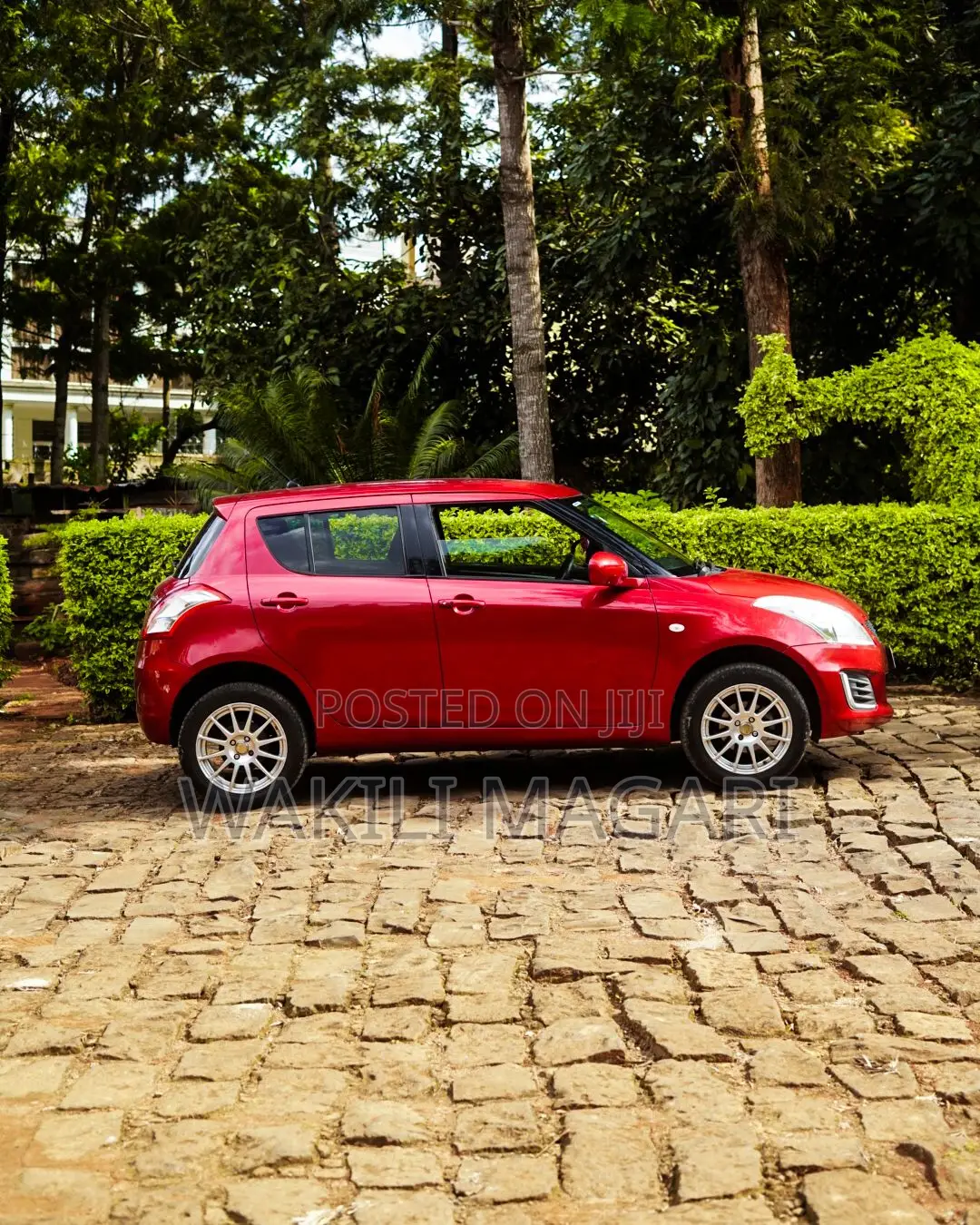 Suzuki Swift 2015 Red