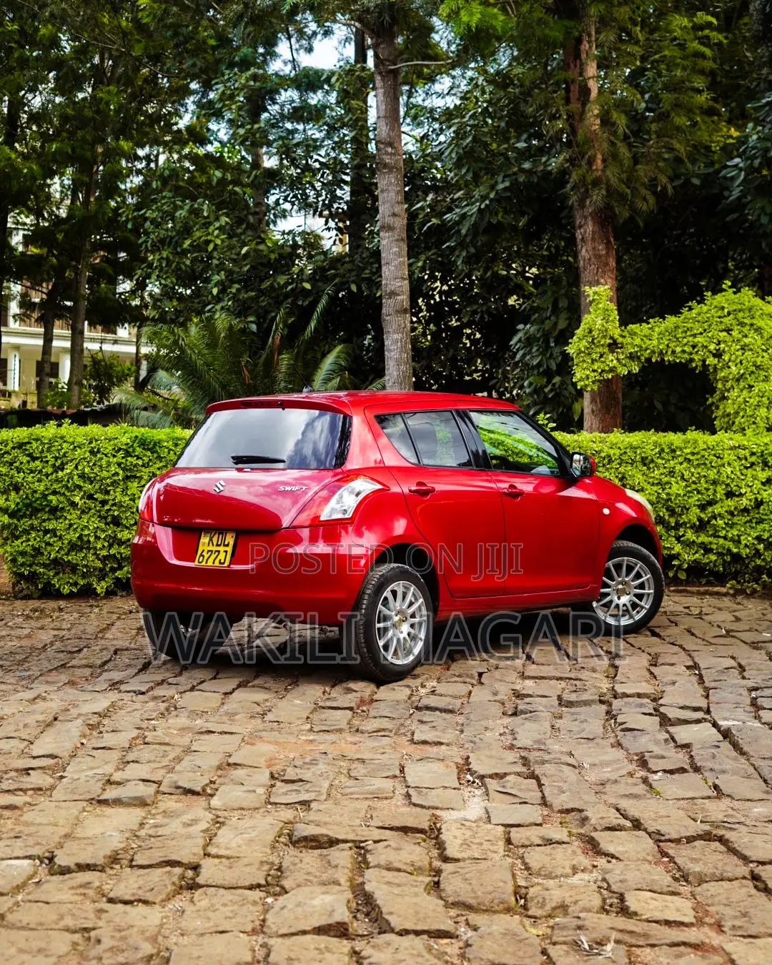 Suzuki Swift 2015 Red