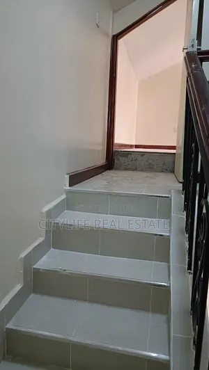 4bdrm Maisonette in Harambee Sacco, Greenfields for sale