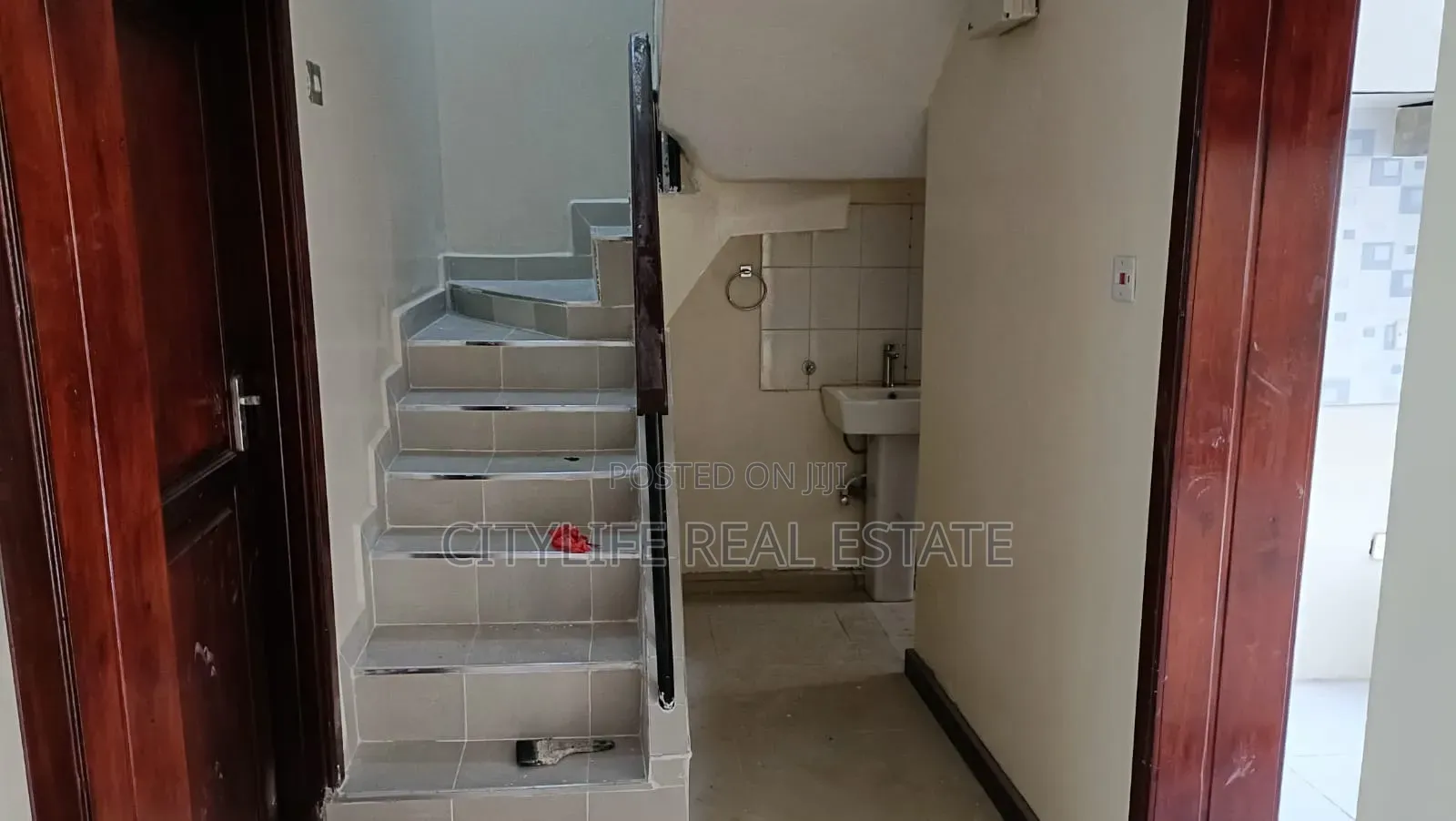 4bdrm Maisonette in Harambee Sacco, Greenfields for sale