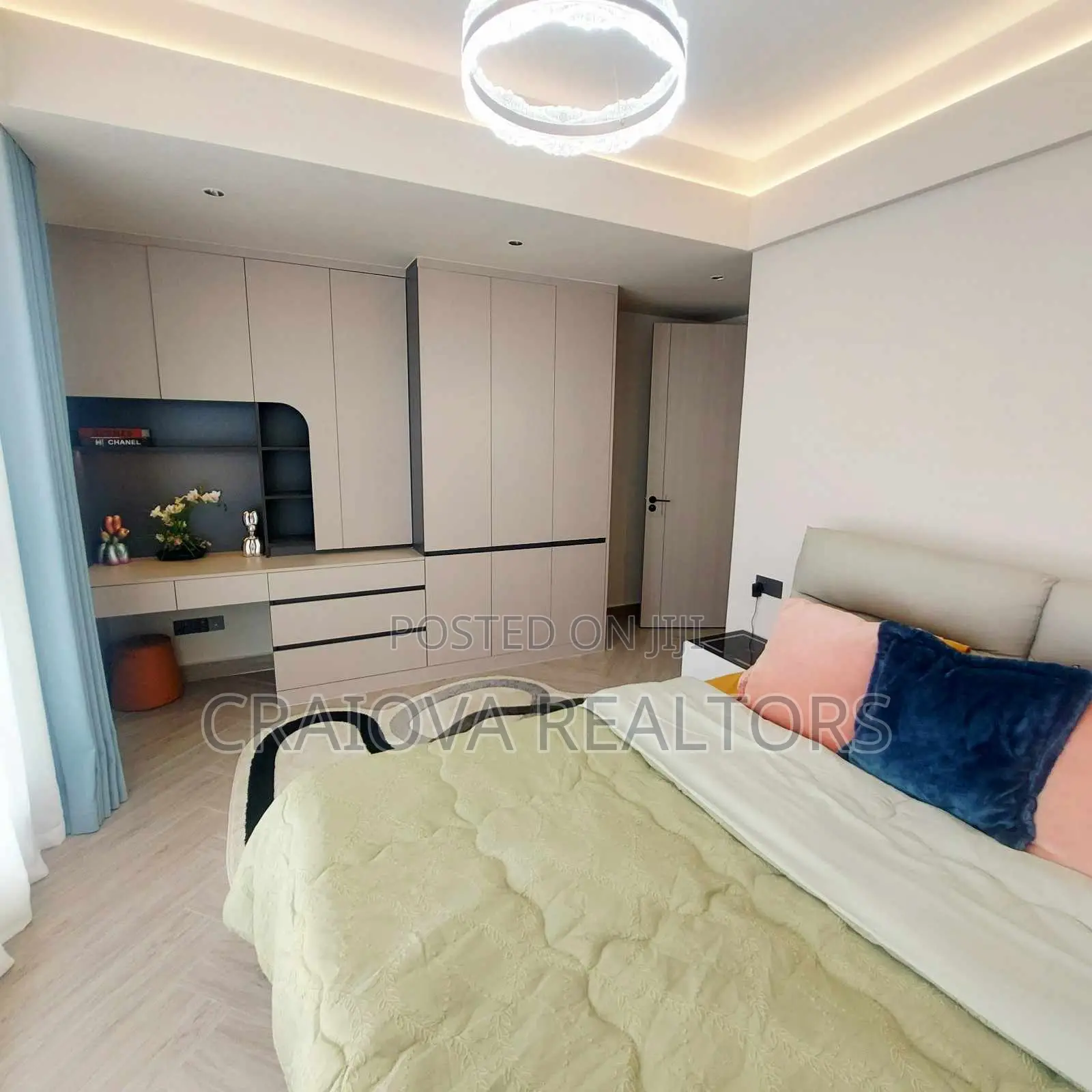 3bdrm Apartment in Hotel 67 Area for sale