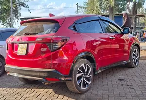 Honda Vezel 2018 Red