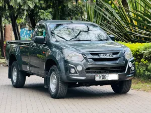 Isuzu D-MAX 2022 Gray