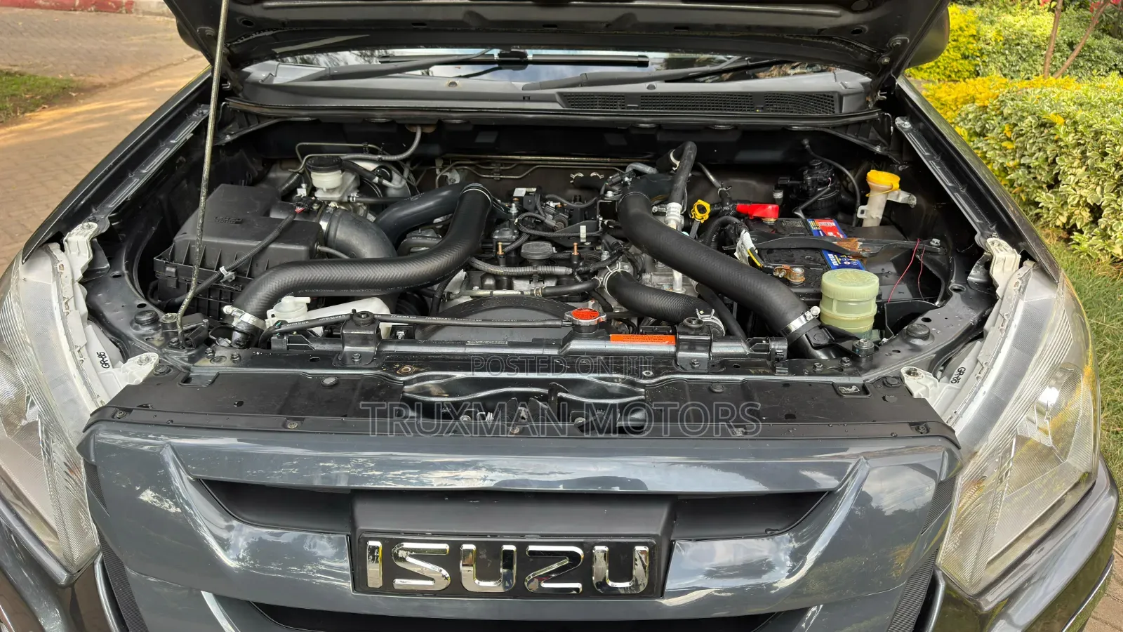 Isuzu D-MAX 2022 Gray
