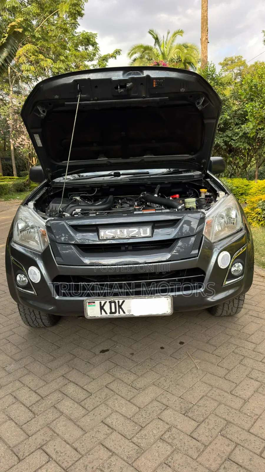 Isuzu D-MAX 2022 Gray