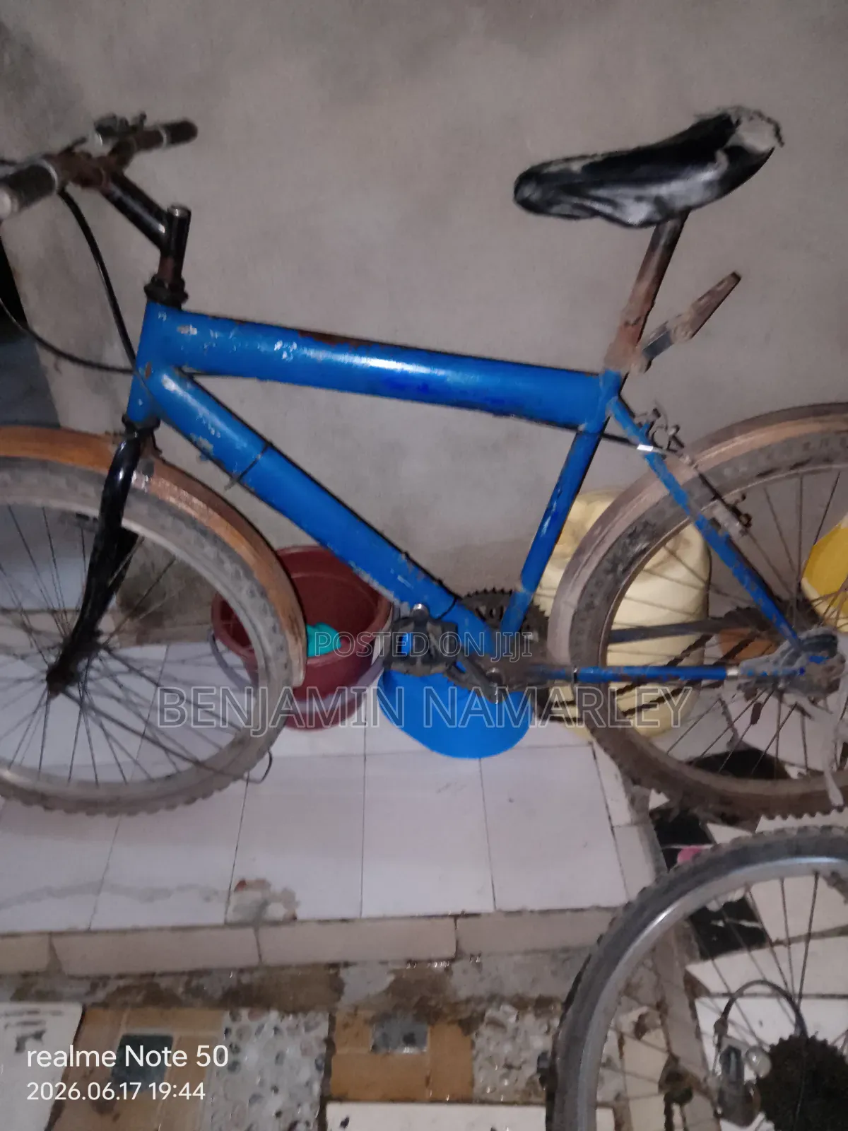 Saleing Bicycle