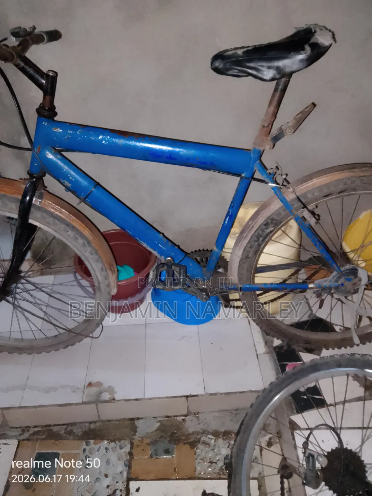 Saleing Bicycle
