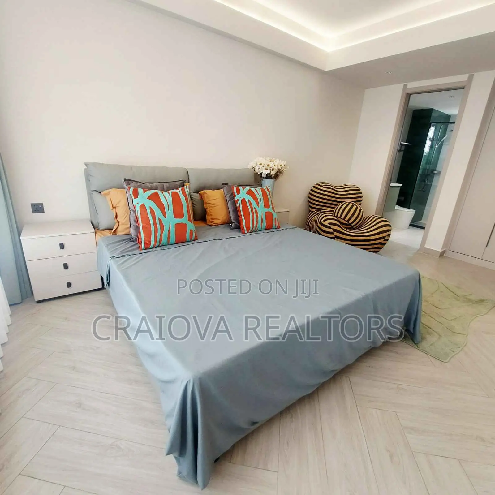 3bdrm Apartment in Hotel 67 Area for sale