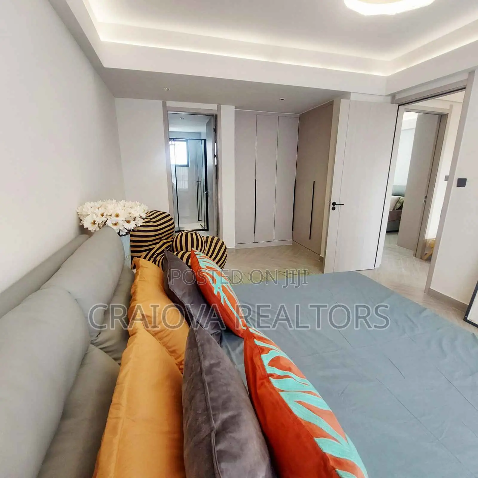 3bdrm Apartment in Hotel 67 Area for sale