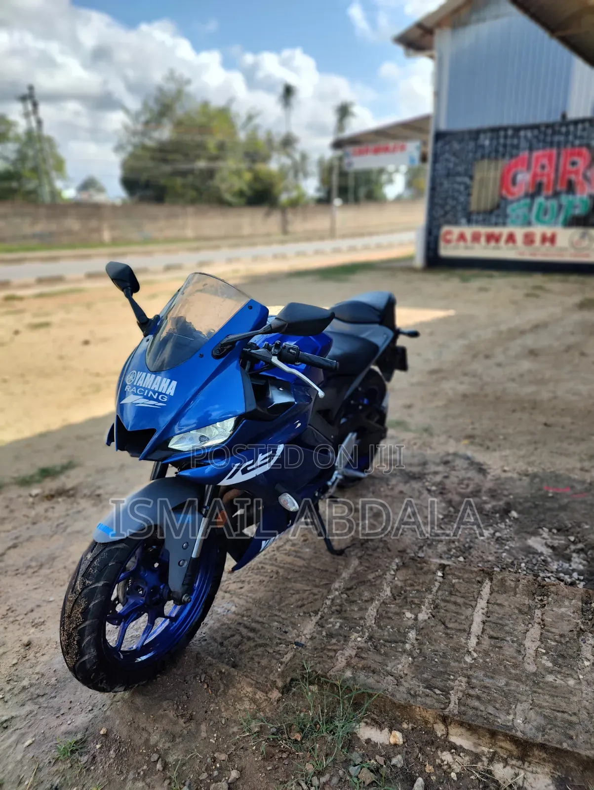 Yamaha R3 2022 Blue