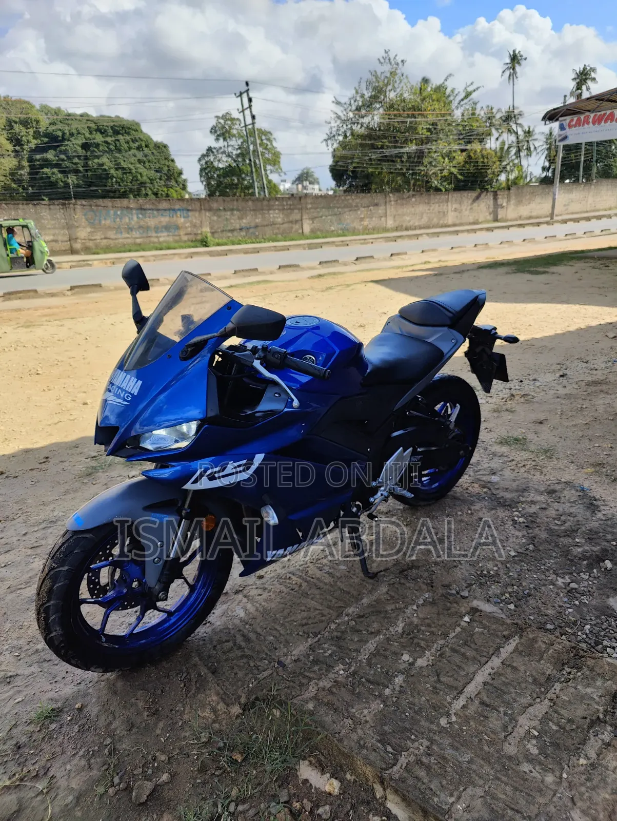 Yamaha R3 2022 Blue