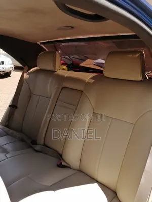 Mercedes-Benz E200 1997 Blue