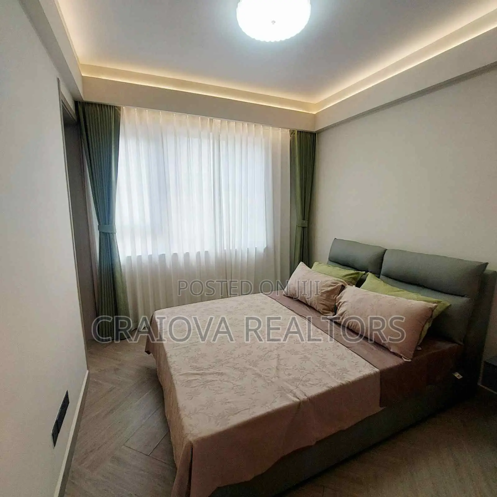 3bdrm Apartment in Hotel 67 Area for sale