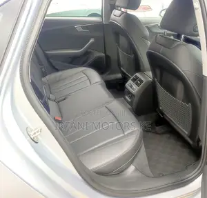 Audi A4 2.0T Tech ultra Premium FWD 2018 Silver